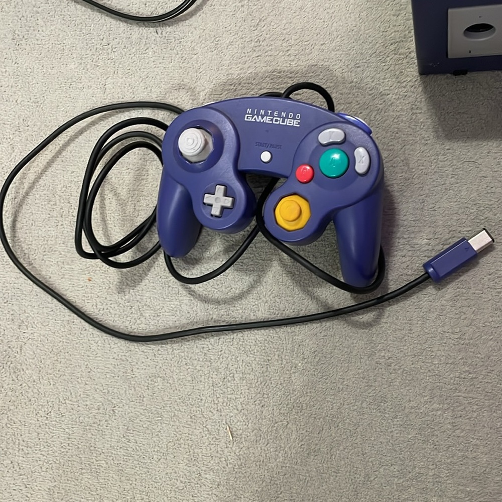 Nintendo GameCube Console Set - Picture 3 of 10